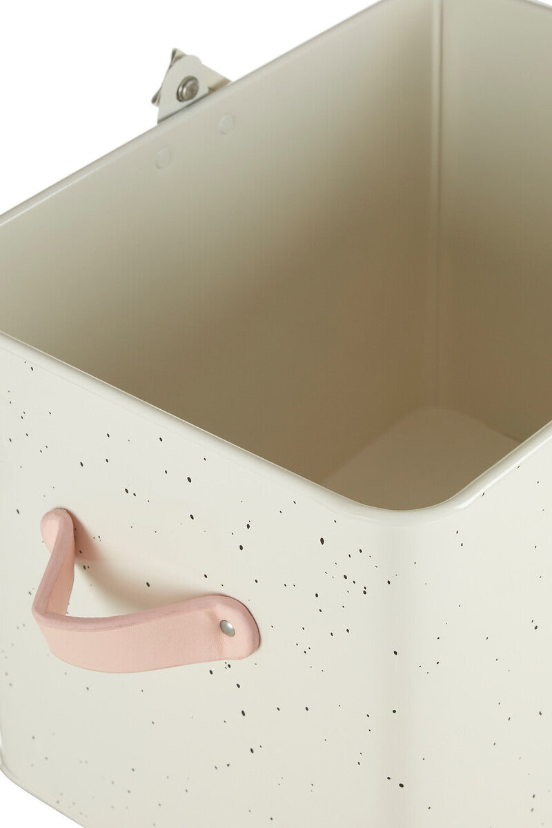 Sweet Heart Housekeeper Box