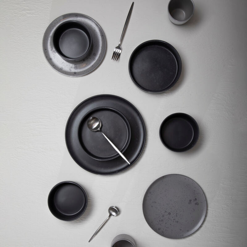 Modern Retro 16 Piece Matte Silver Cutlery Set