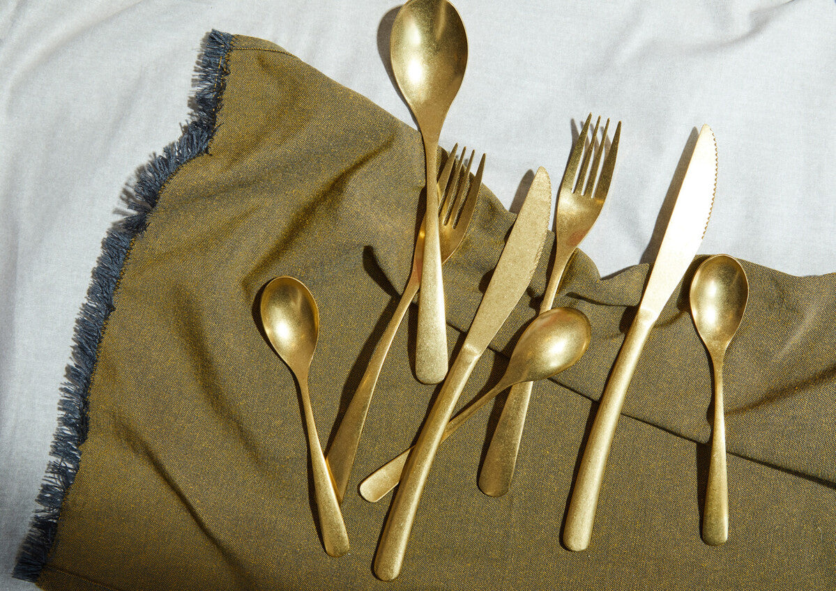 Avie 16 Piece Antique Gold Finish Cutlery Set