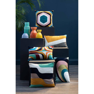 Visage Medium Coral Face Vase