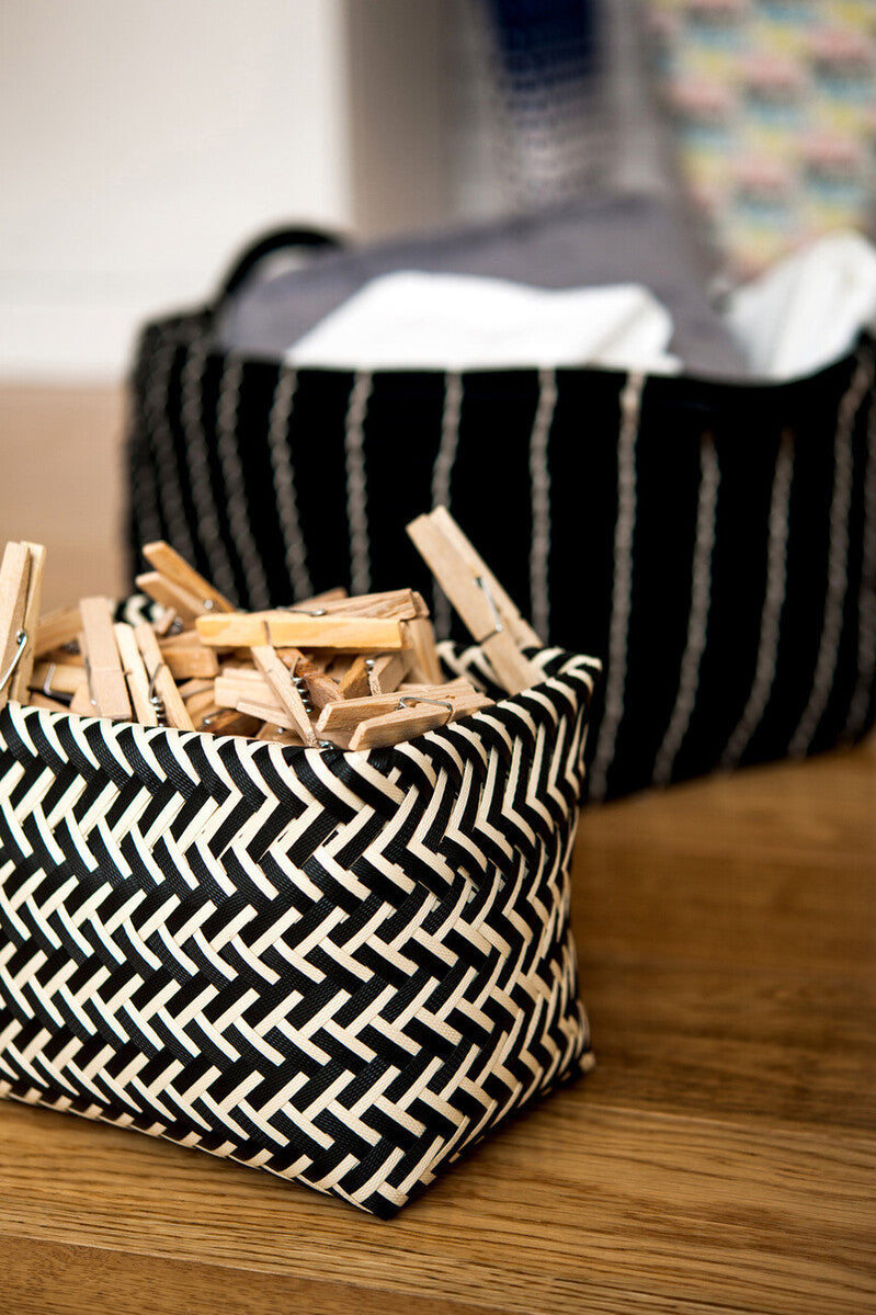Nautical Set Of Five Black And White Woven Storage Baskets