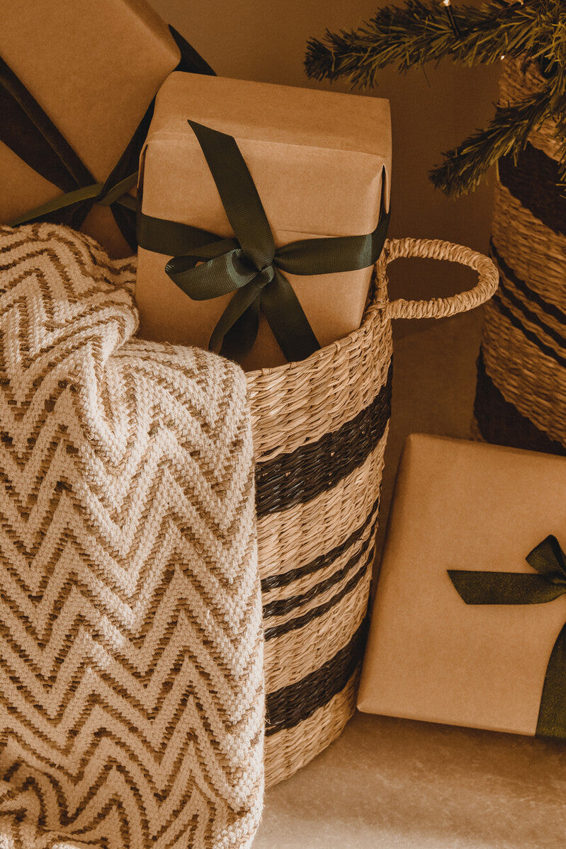 Arles Set of 2 Seagrass Baskets with Black Stripes