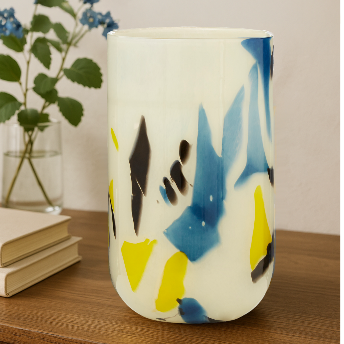 Carra Abstract Design Small Glass Vase