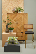 Darnell Round Natural And Black Vase