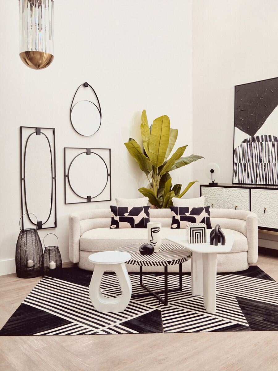 Bosie Safira Small Black And White Hair on Leather Rug