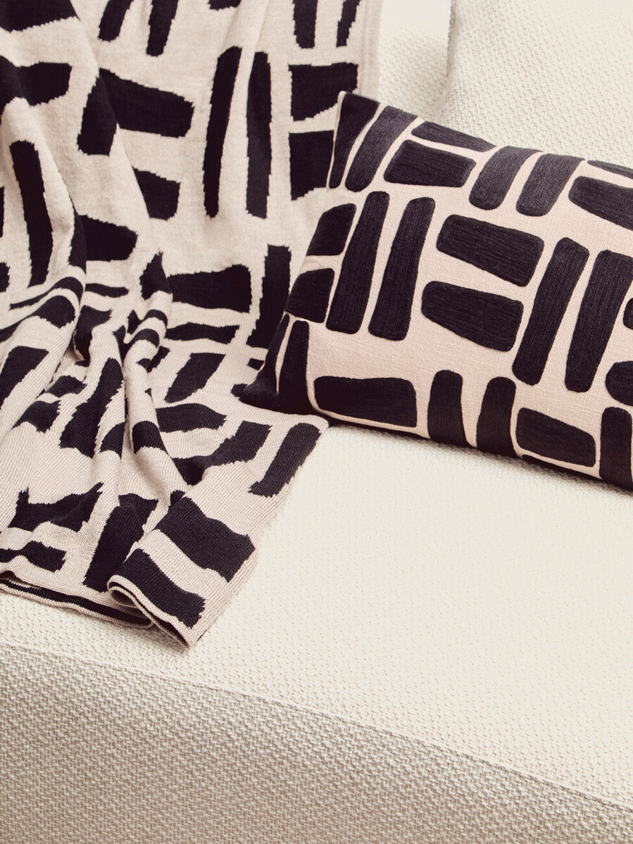 Bosie Ozella Natural And Black Rectangular Cushion