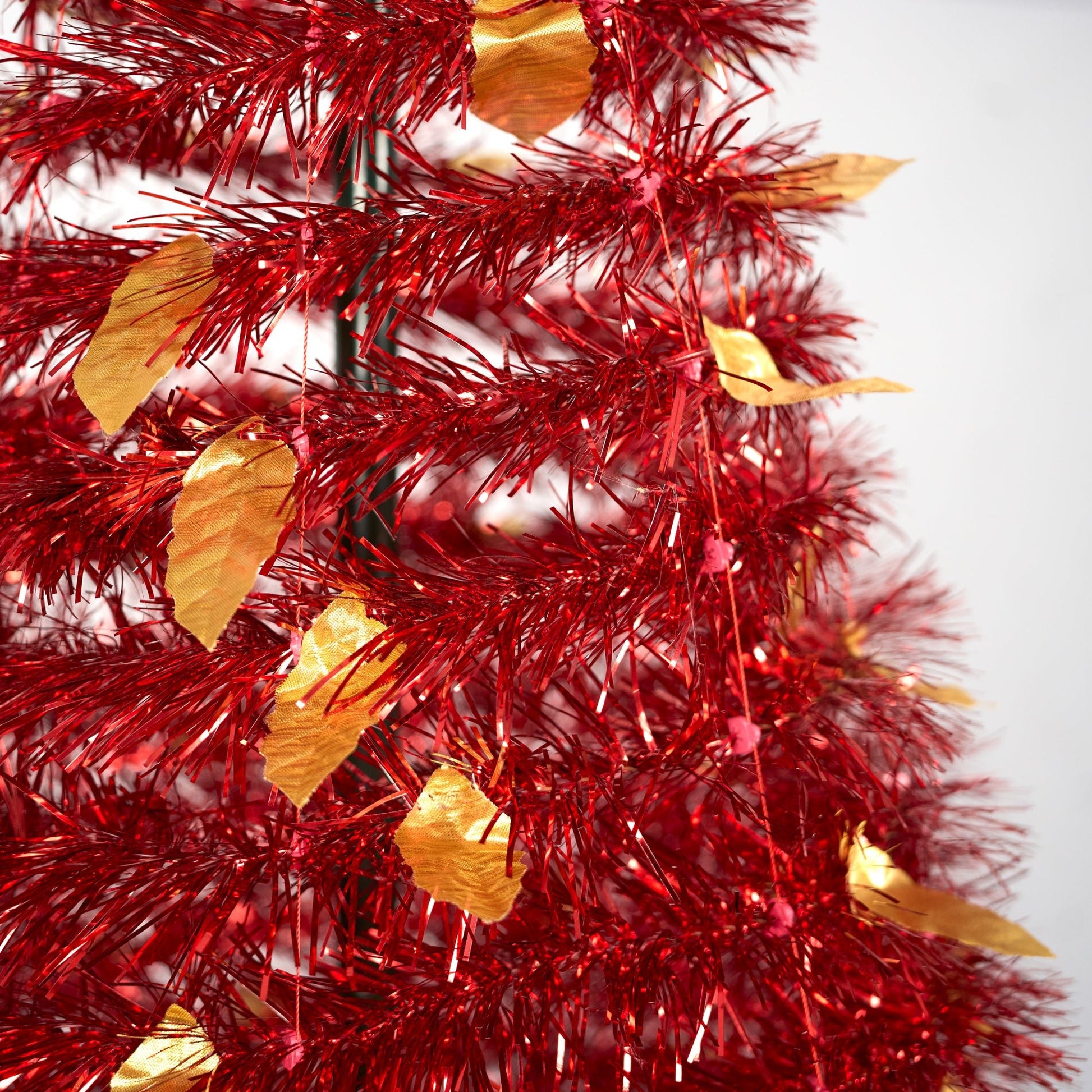 6FT Artificial Christmas Pop Up Tree - Rose Red - Bargainia.com -  - 92213