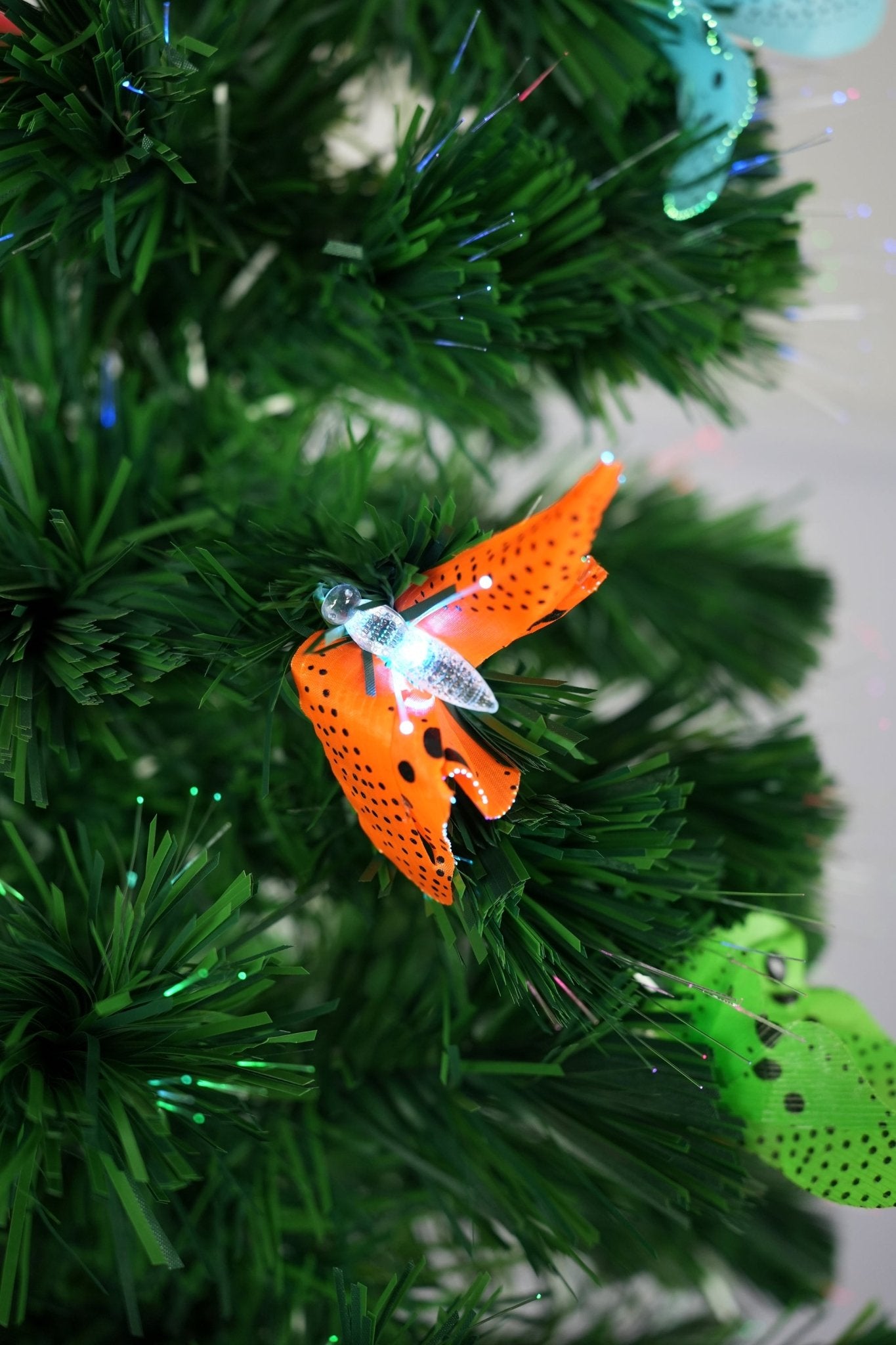 6FT Artificial Christmas Tree With Fibre Optics With Butterflies - Bargainia.com -  - 92279