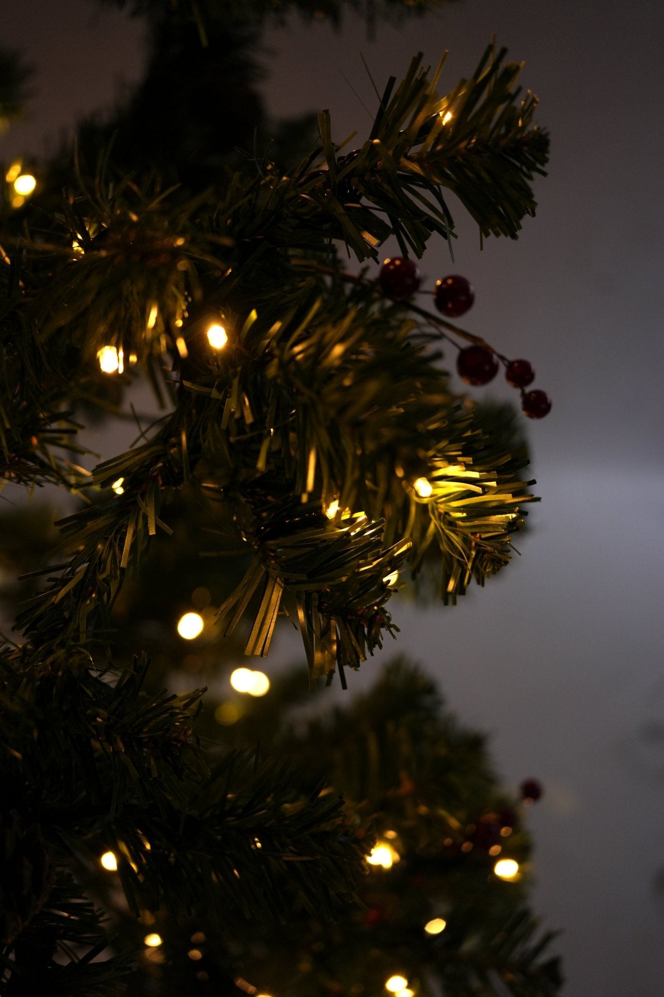 6FT Artificial Christmas Tree With Pine Cones & Red Berries Pre - Lit - Warm White LED Lights - Bargainia.com -  - 97010