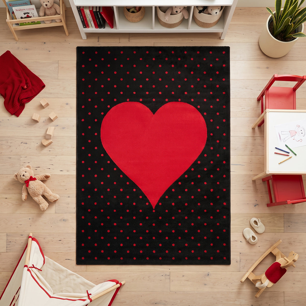 Tapis enfant cœur rouge et noir - Bambi