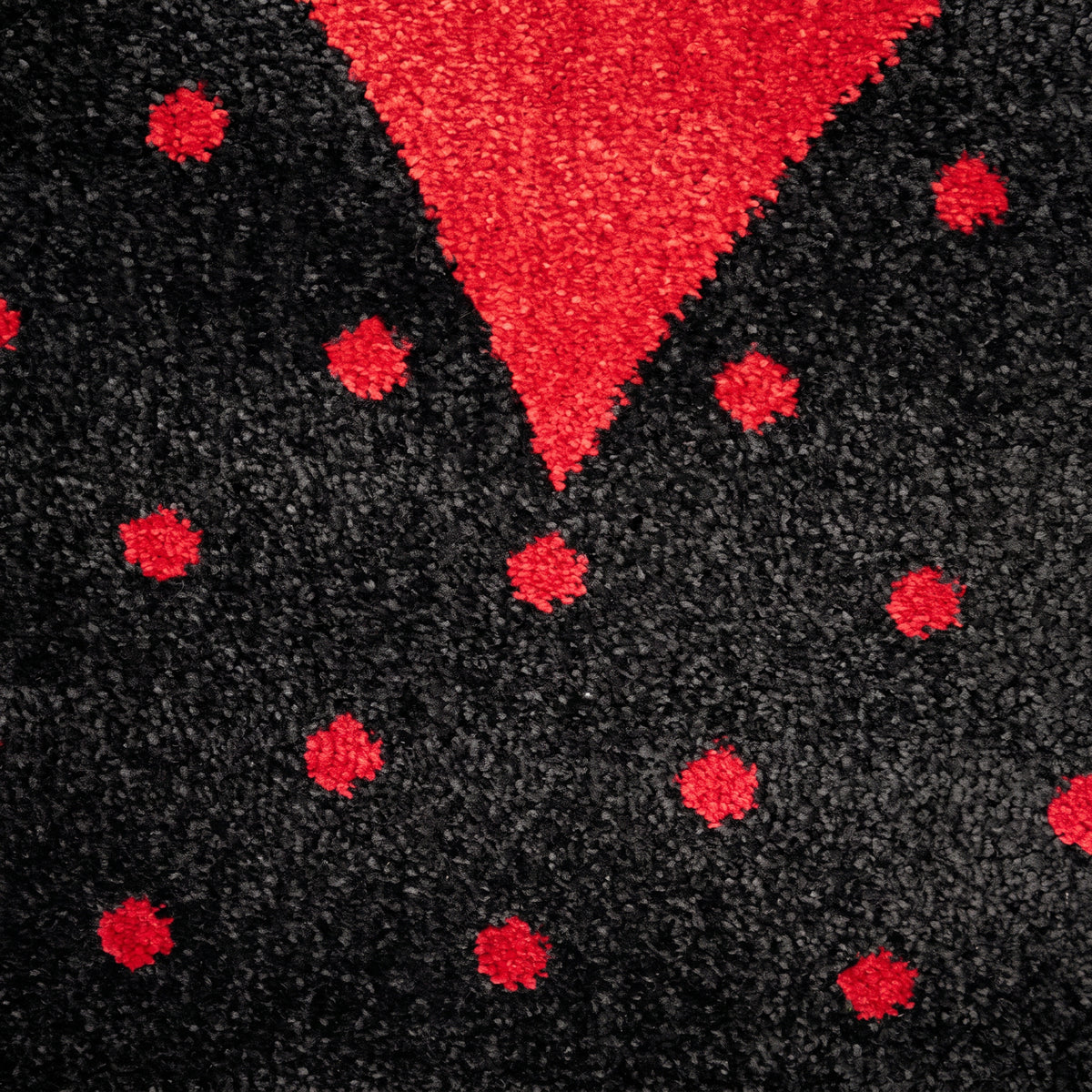 Tapis enfant cœur rouge et noir - Bambi