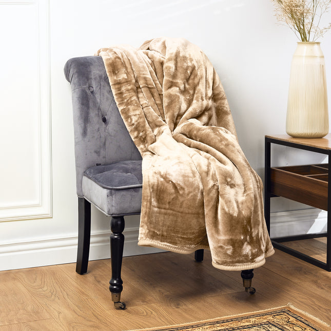 Hibernate Cosy Collection Soft Faux Mink Throw Thick Luxury Blanket - Beige