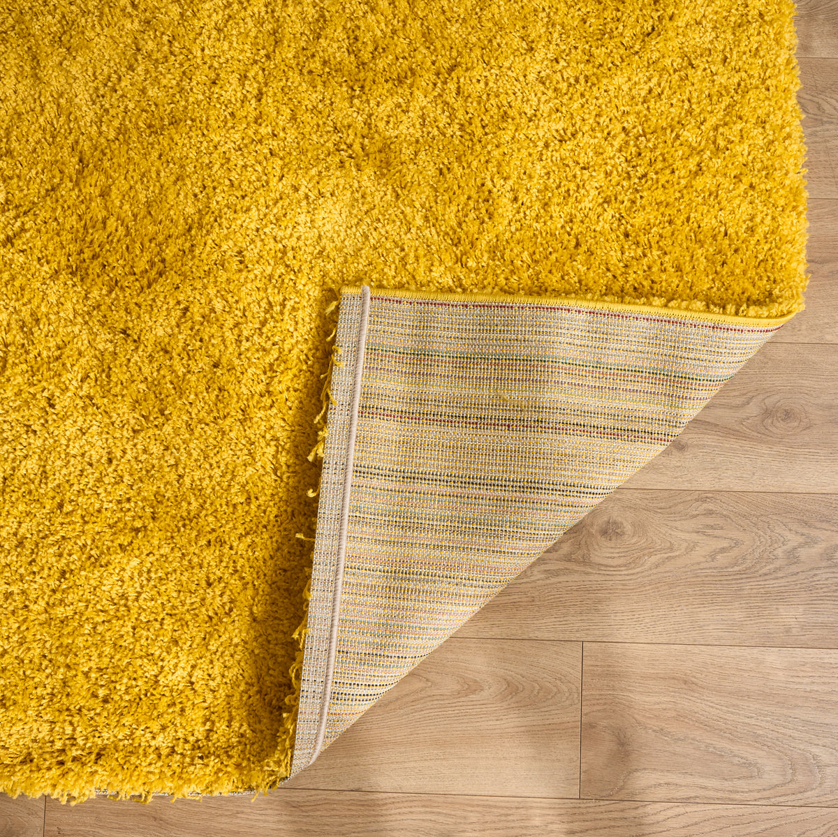 Tapis épais à poils longs jaune moutarde - Californie