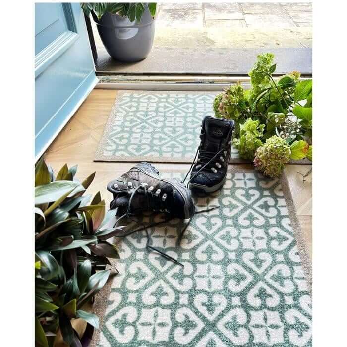 Abstract Washable Mat and Runner - Bargainia.com - 5026134603400 - MMNYAP_MYHTIG_050X150