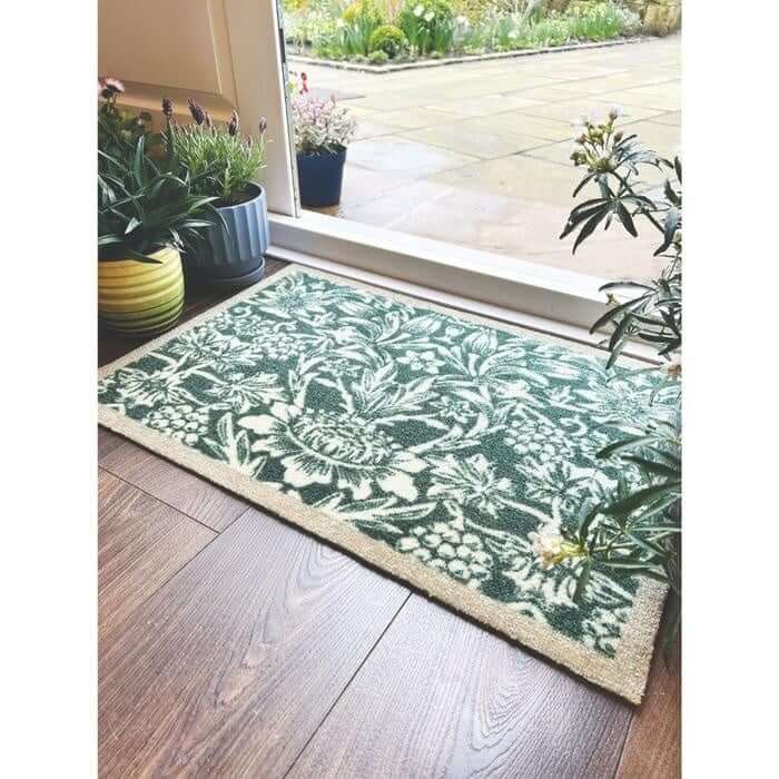 Abstract Washable Mat and Runner - Bargainia.com - 5026134621176 - MMNYAP_MYHEGR_050X150