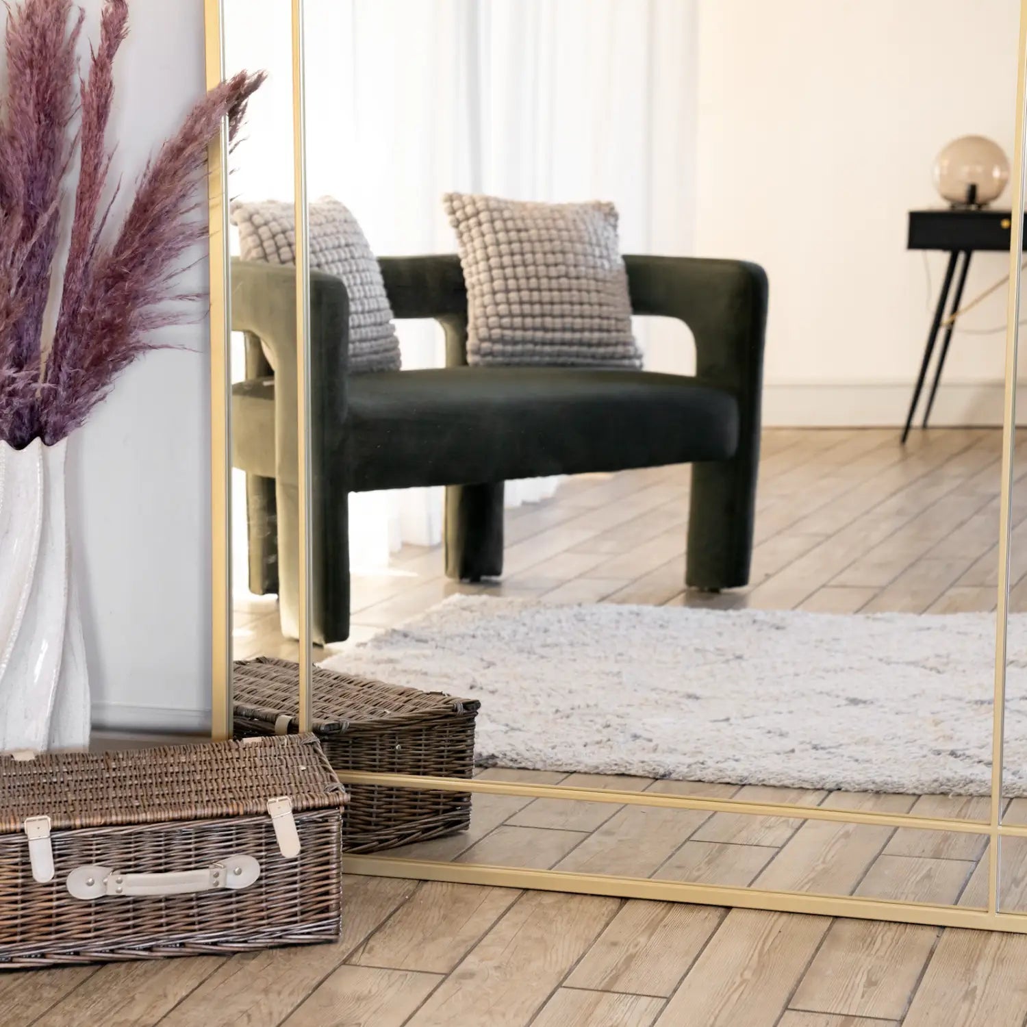 Aimi - Full Length Gold Metal Rectangle Window Mirror - 180cm x 90cm - Bargainia.com - 5065017296698 - AIM18090GLD