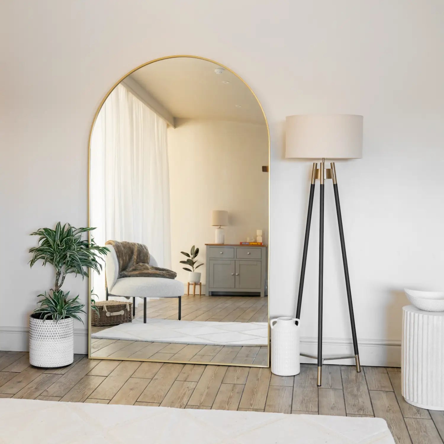 Akiko - Full Length Gold Metal Arched Mirror - 180cm x 105cm - Bargainia.com - 5065017296780 - AKI180105GLD