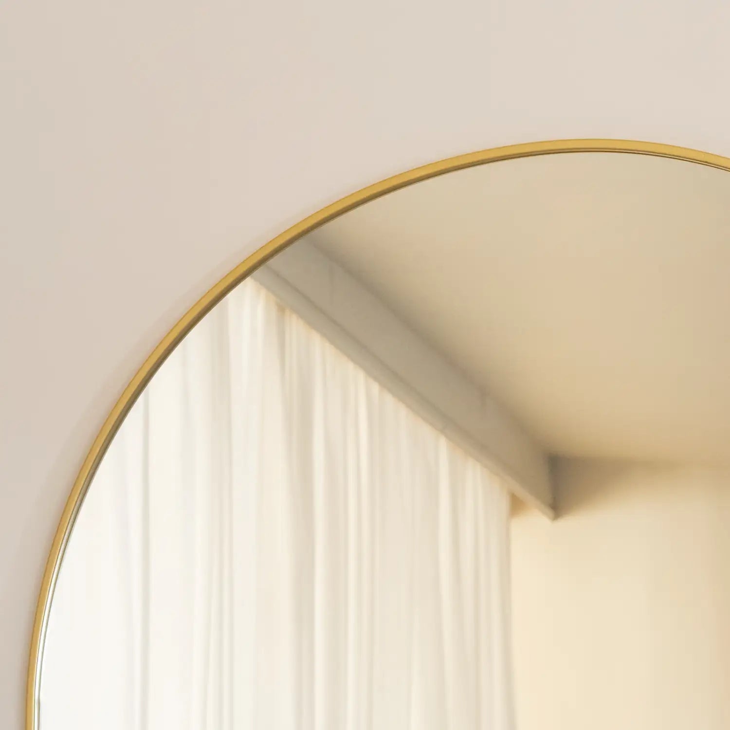 Akiko - Full Length Gold Metal Arched Mirror - 180cm x 105cm - Bargainia.com - 5065017296780 - AKI180105GLD