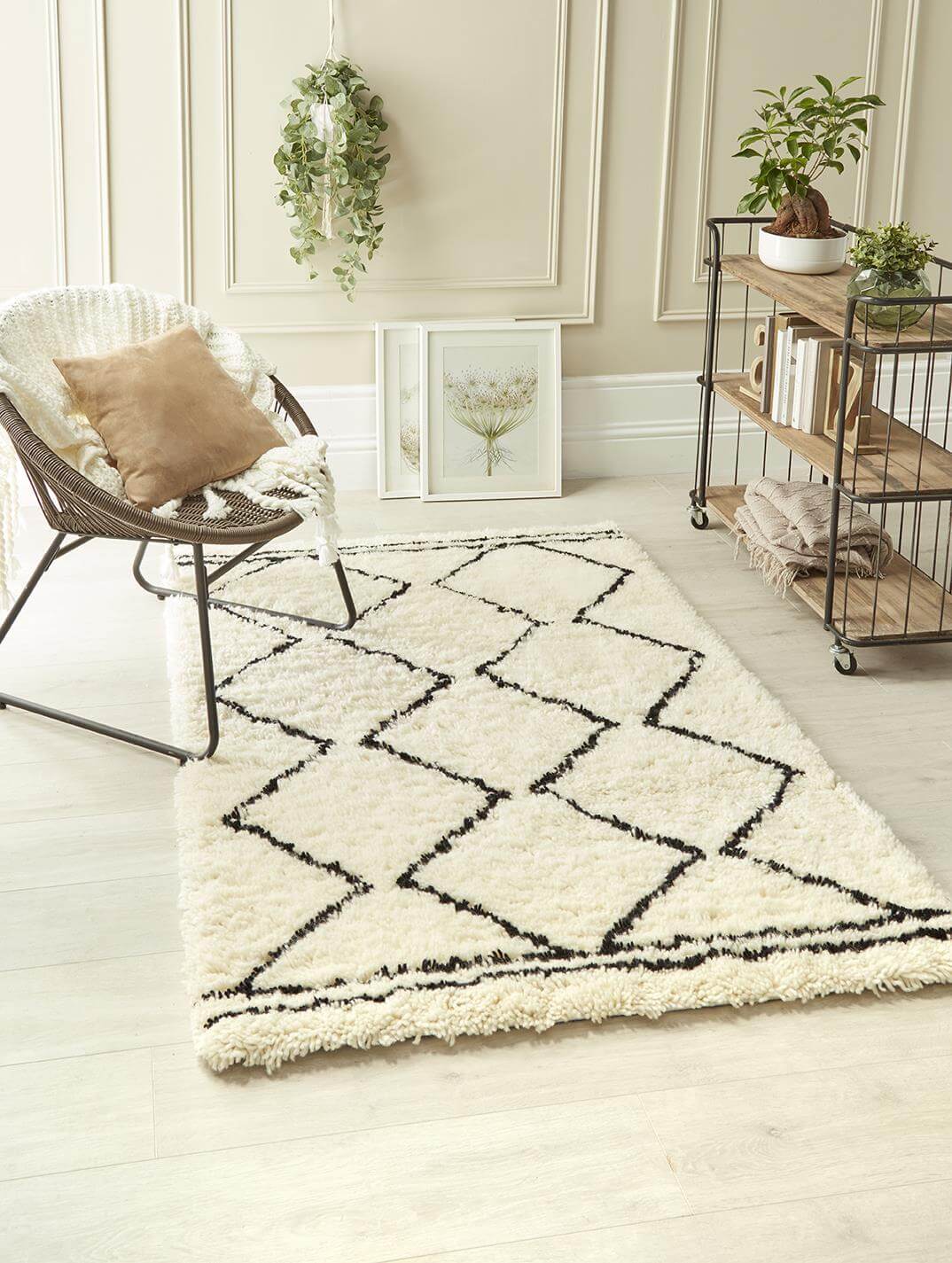 Berber Cream/Black Wool Shaggy Rug - Bargainia.com - 