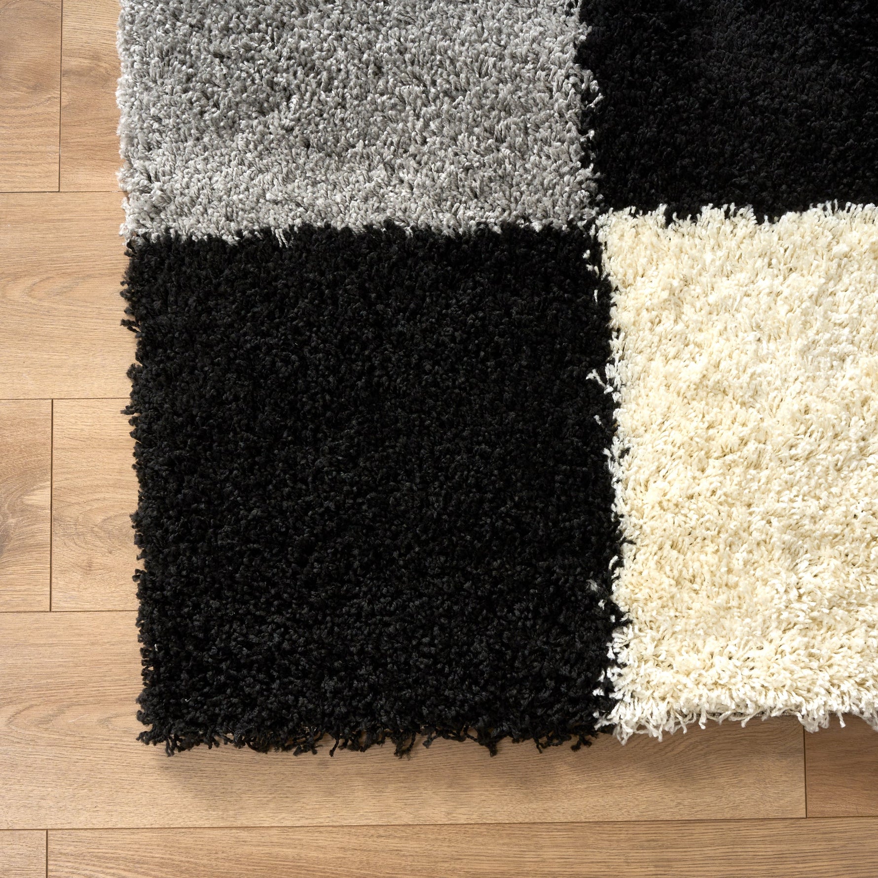 Black & Grey Checked Thick Shaggy Rug - California - Bargainia.com - 5056150216988