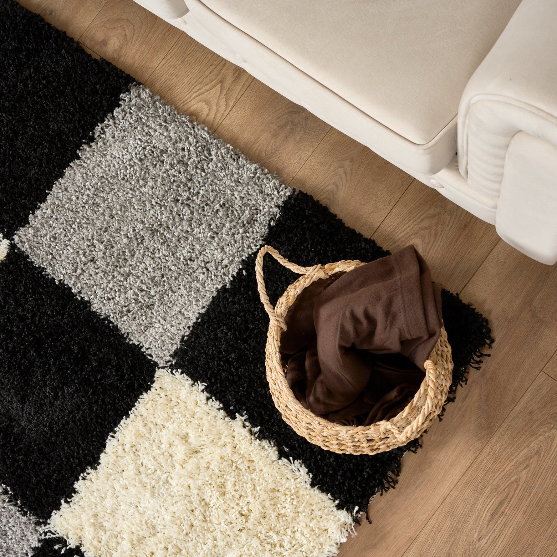 Black & Grey Checked Thick Shaggy Rug - California - Bargainia.com - 5056150216988
