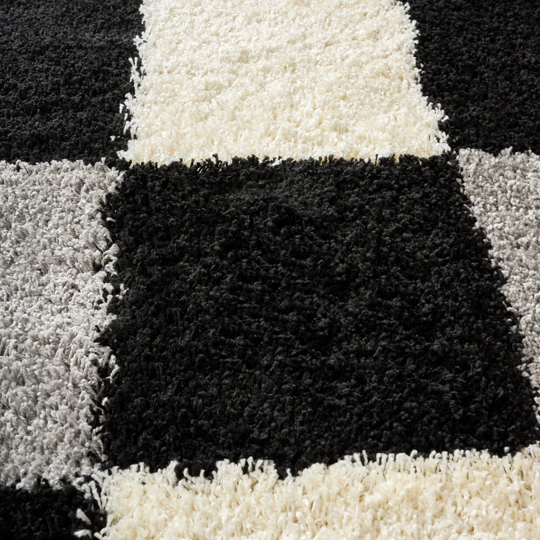 Black & Grey Checked Thick Shaggy Rug - California - Bargainia.com - 5056150216988