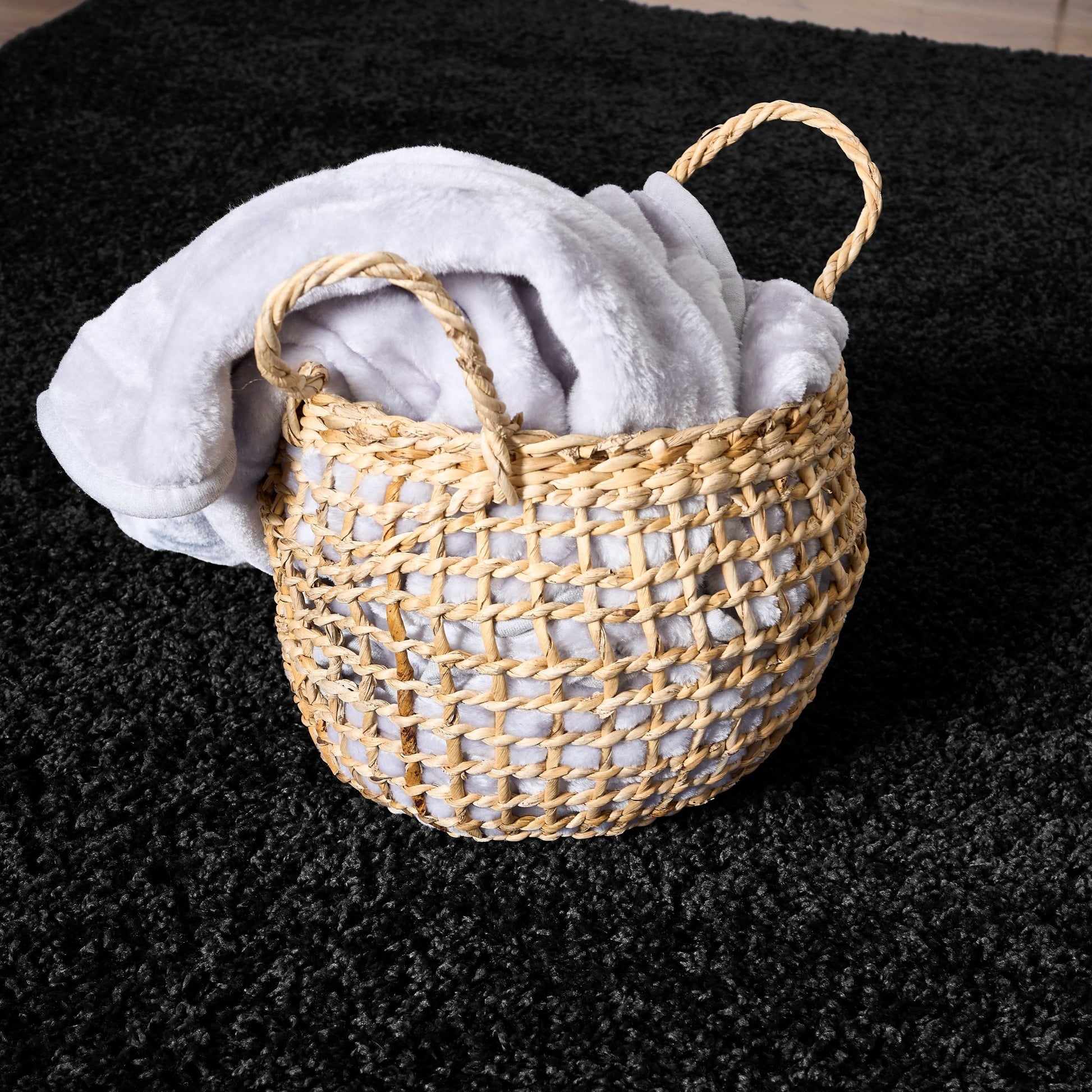 Black Thick Shaggy Rug - California Rugs Rug Masters