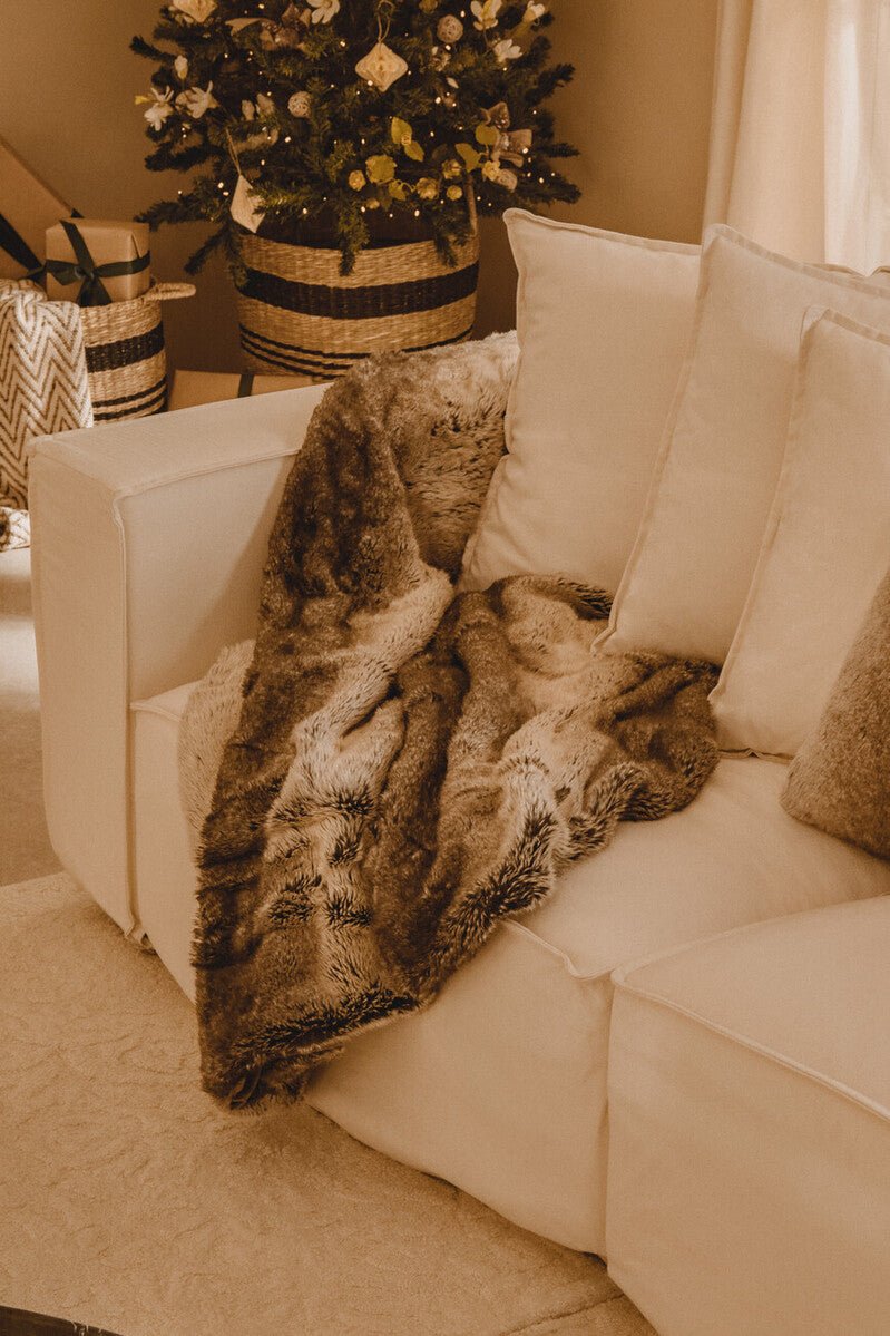 Bosie Lamina Mocha Ombre Fur Throw - Bargainia.com - 5018705968841