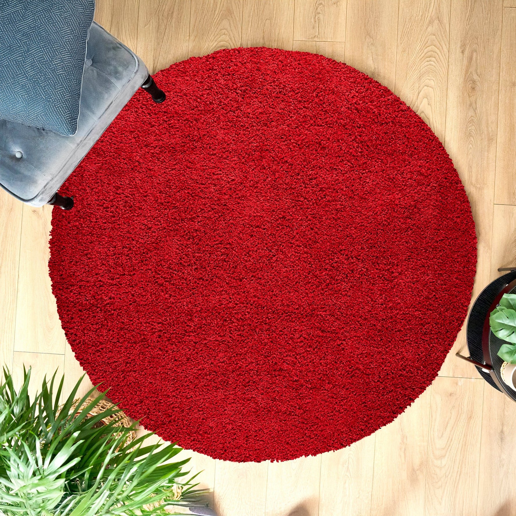 Bright Red Thick Shaggy Rug - California - Bargainia.com - 