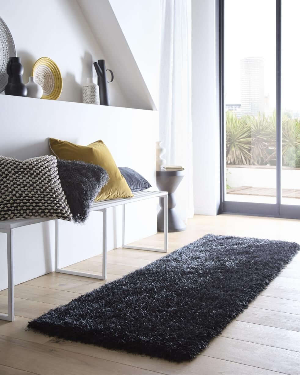 Chicago Black Shaggy Rug - Bargainia.com - 