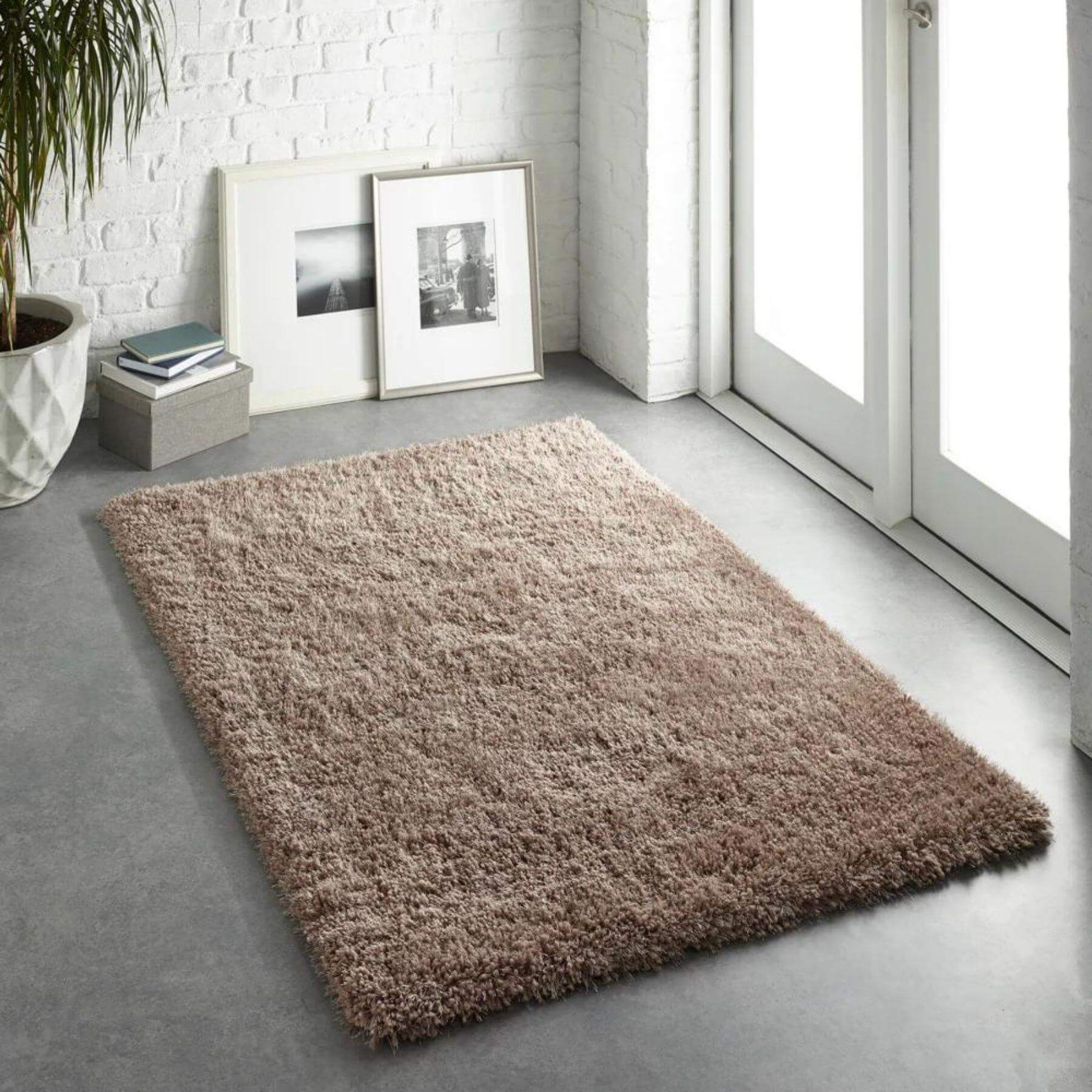 Chicago Latte Shaggy Rug - Bargainia.com - 5026134022652 - CHICAG_LATTEX_090X150