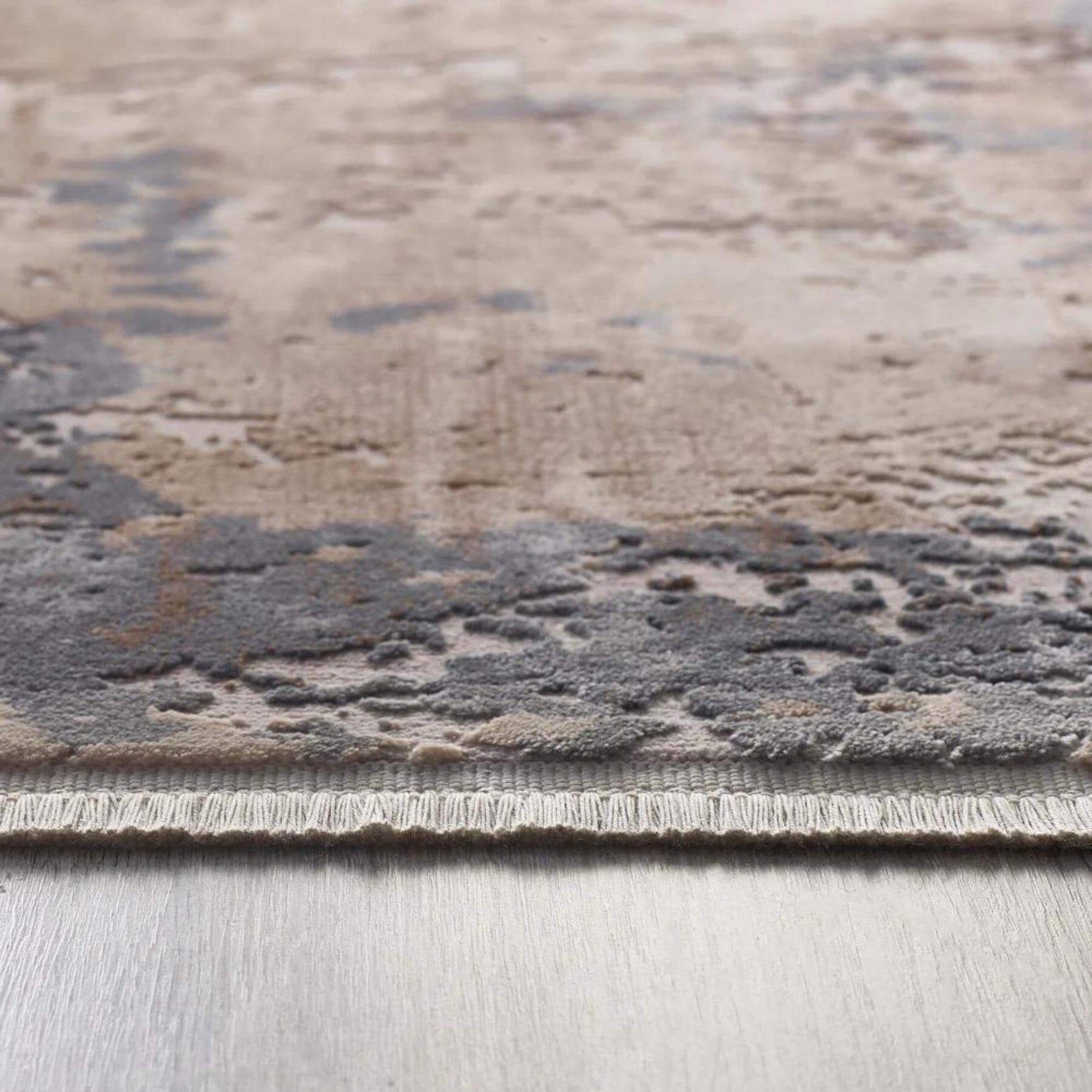 Cosimo Beige/Grey Distressed Modern Rug - Bargainia.com - 
