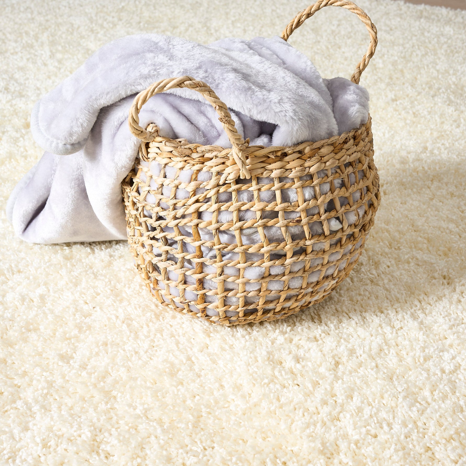 Cream Thick Shaggy Rug - California - Bargainia.com - 
