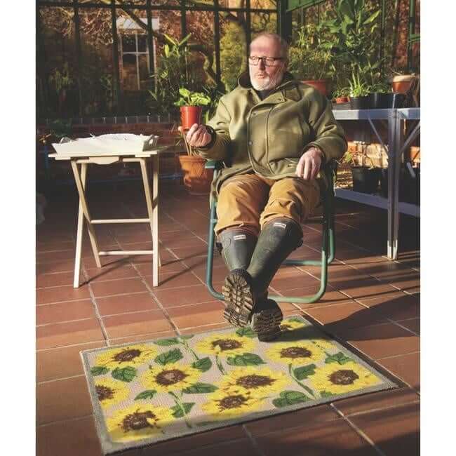 Eco - Friendly Washable Floral Mat - Bargainia.com - 5026134610729 - HGDESI_SUNFLO_065X085