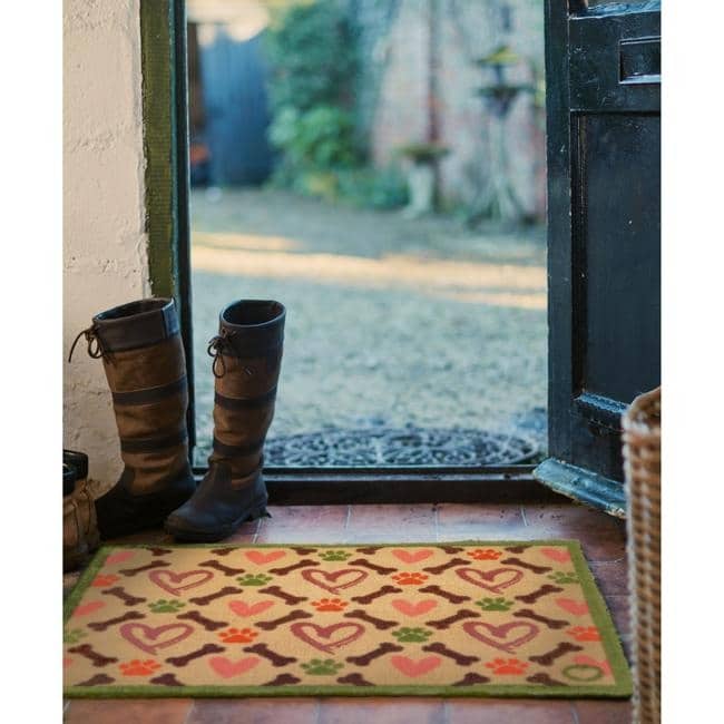 Eco - Friendly Washable Heart Pet Mat - Bargainia.com - 5026134639744 - HGDESI_HRTBON_065X085