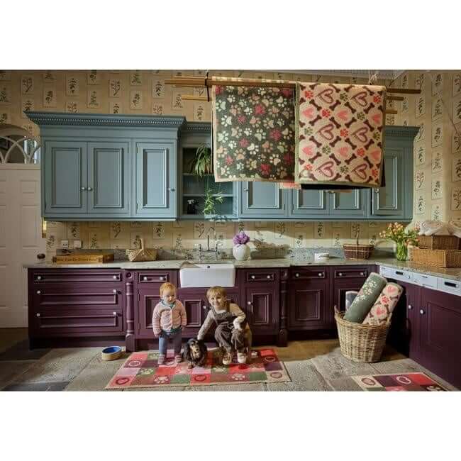 Eco - Friendly Washable Heart Pet Mat - Bargainia.com - 5026134639829 - HGDESI_PATPAW_065X085