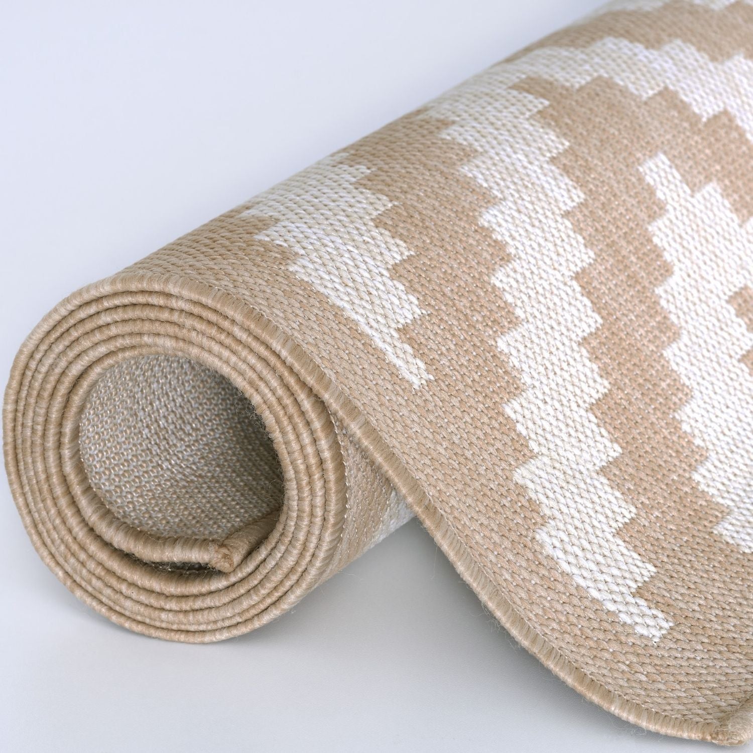 Ecology Outdoor Rug Beige | 100b - Bargainia.com - 5056584500004 - 2562