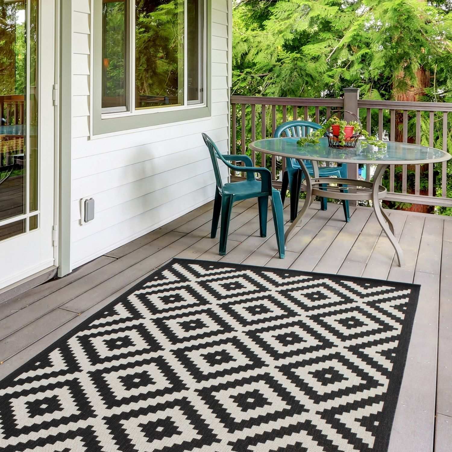 Ecology Outdoor Rug Black | 100bl - Bargainia.com - 