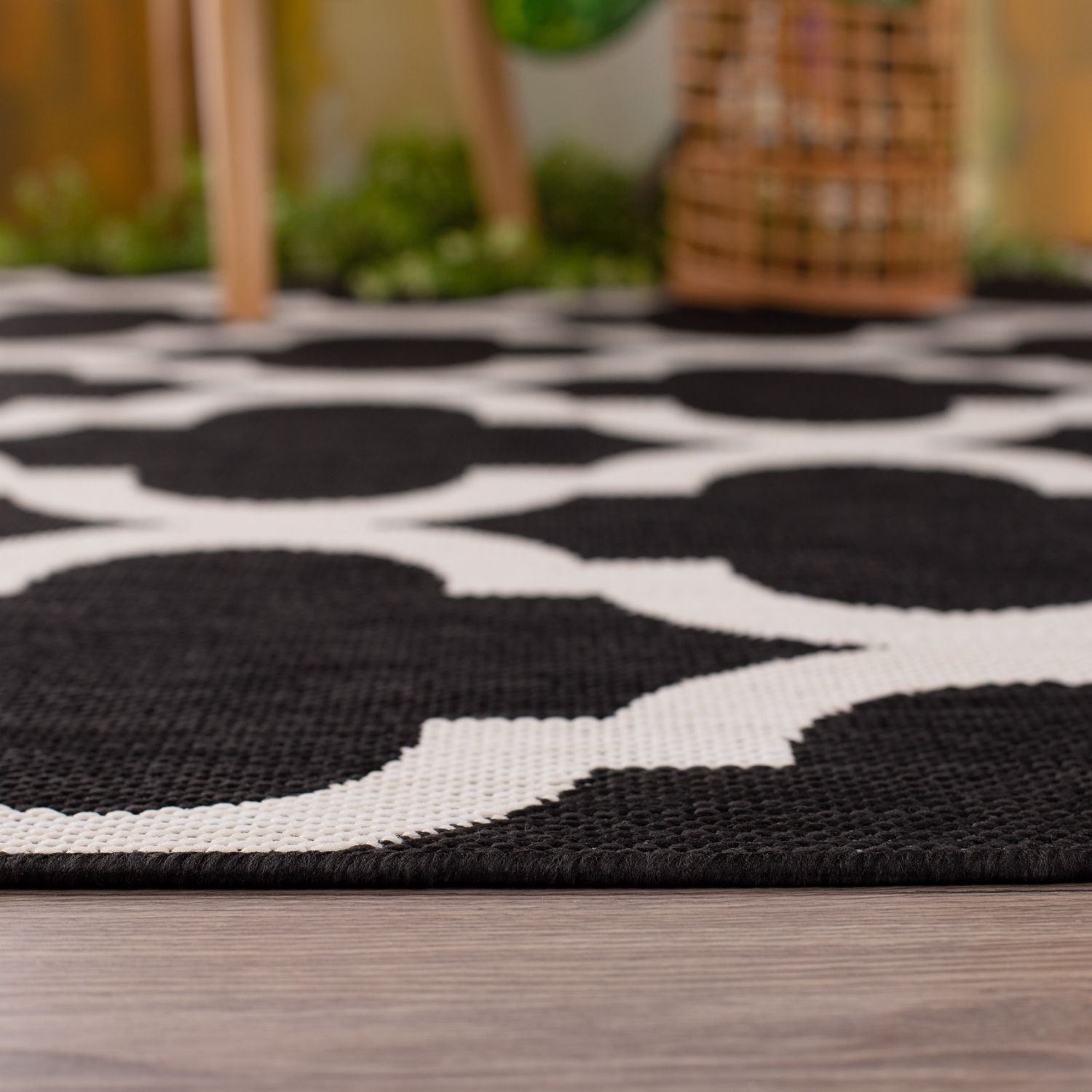 Ecology Outdoor Rug Black | 400B - Bargainia.com - 
