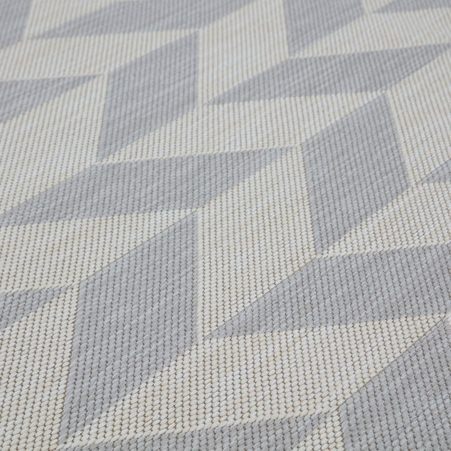 Ecology Outdoor Rug Grey | 600G - Bargainia.com - 5056584500257 - 3034