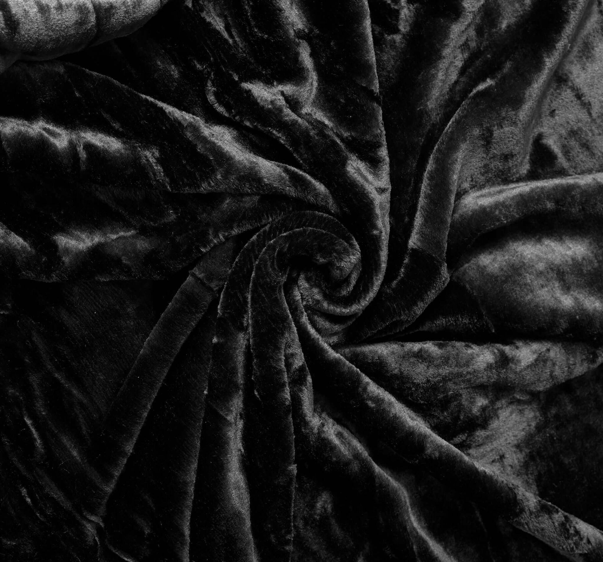 Hibernate Cosy Collection Soft Faux Mink Throw Thick Luxury Blanket - Midnight Black Blankets Clearance