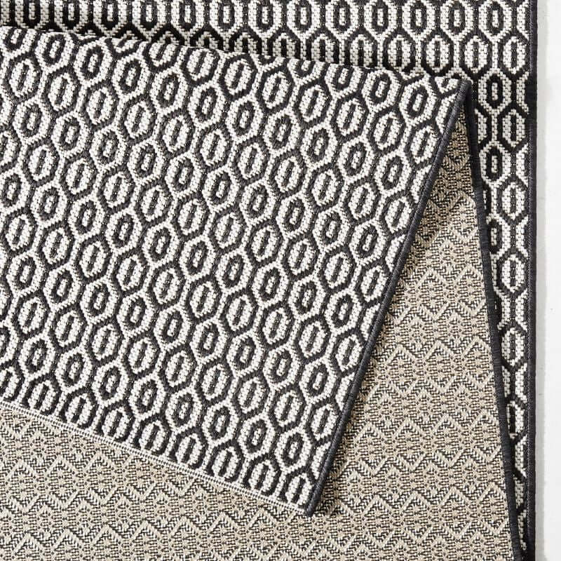 Indoor Outdoor Coin Rug – Geometric Design - Bargainia.com - 4260425285635 - 102474-80x150