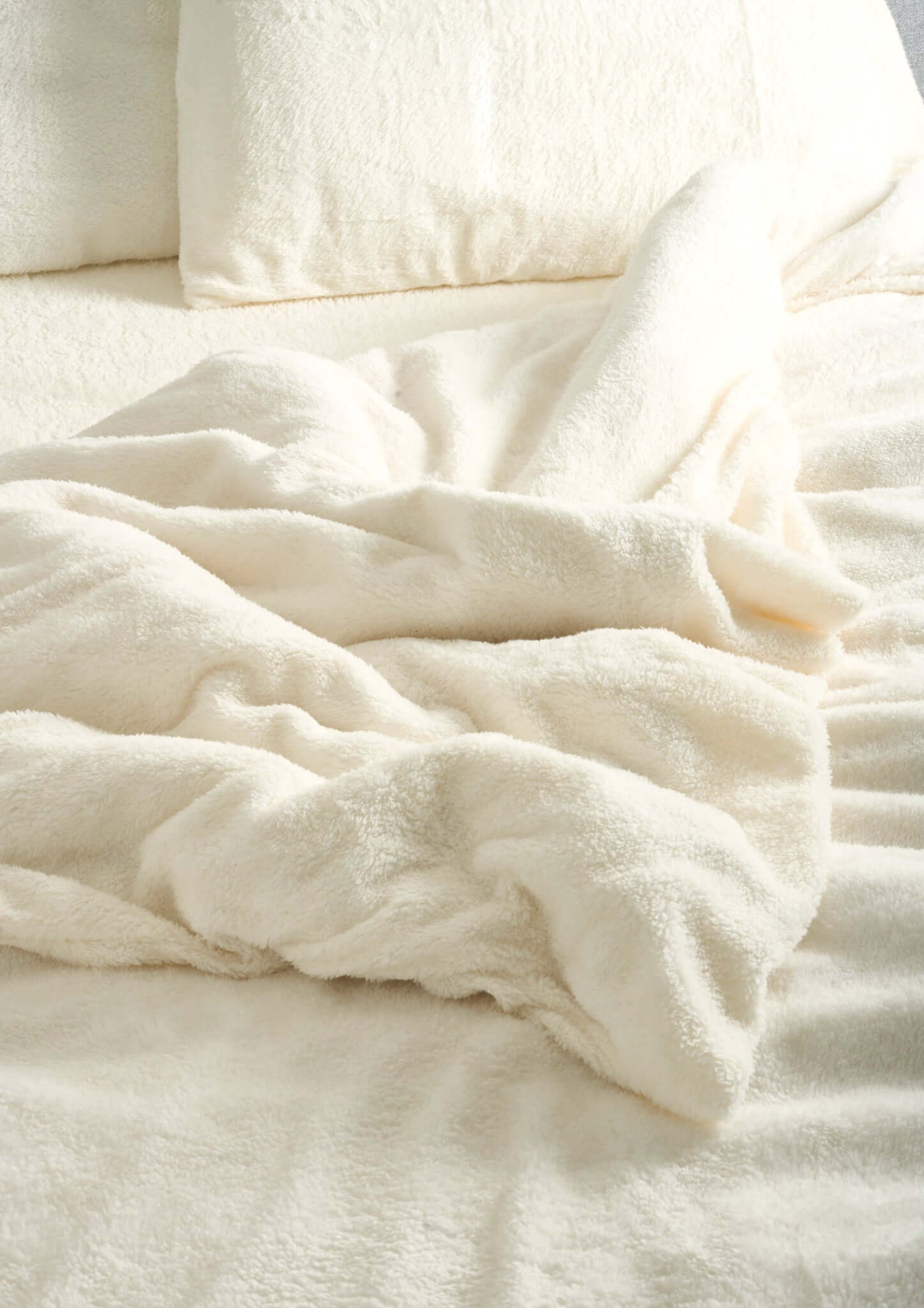 Ivory Cream Teddy Fleece Duvet & Two Pillow Covers Set Super Soft - Hibernate Cosy Collection - Bargainia.com - 