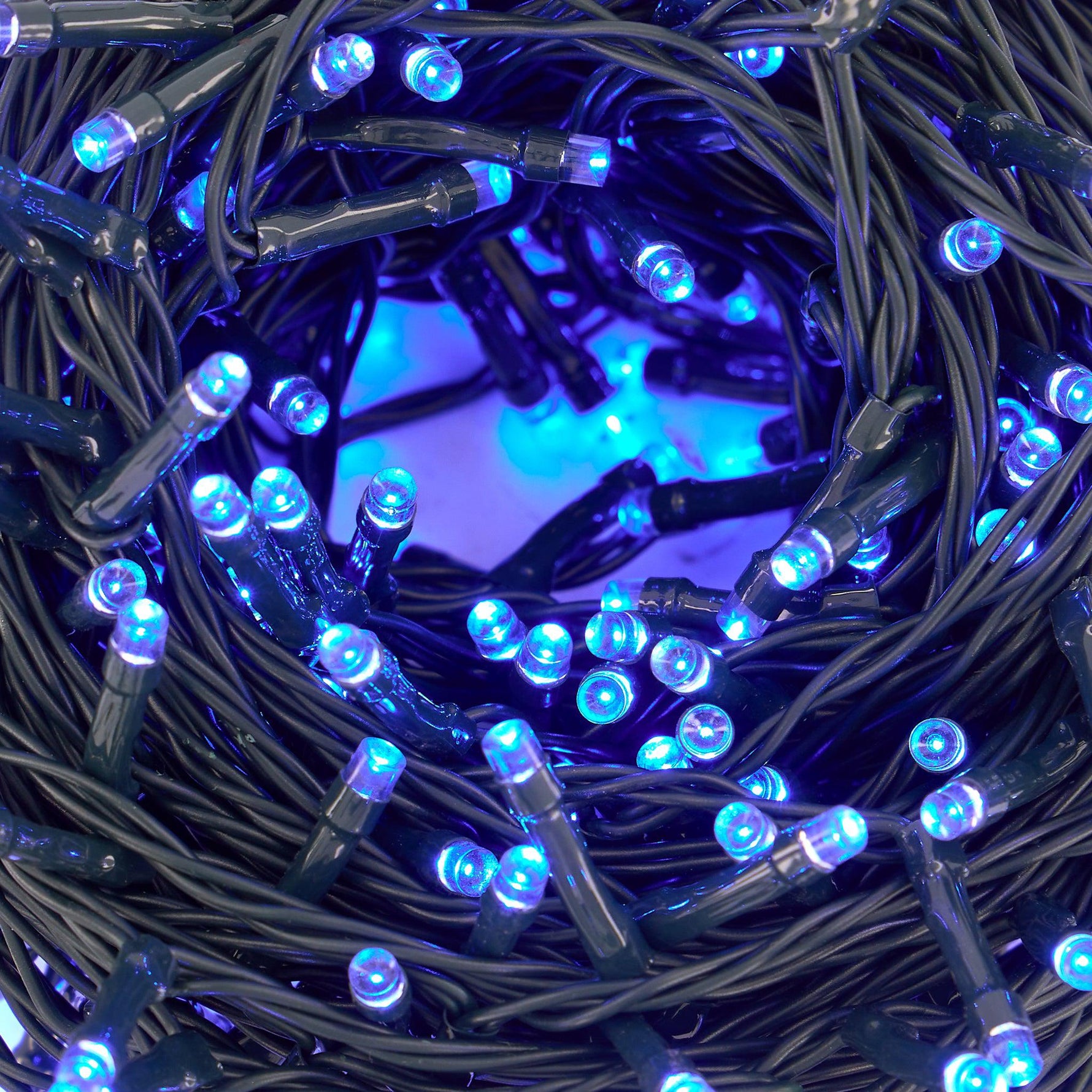 LED Waterproof Fairy Lights 8 Function with Green Cable (600 Lights - 46M Cable) - Blue - Bargainia.com - 