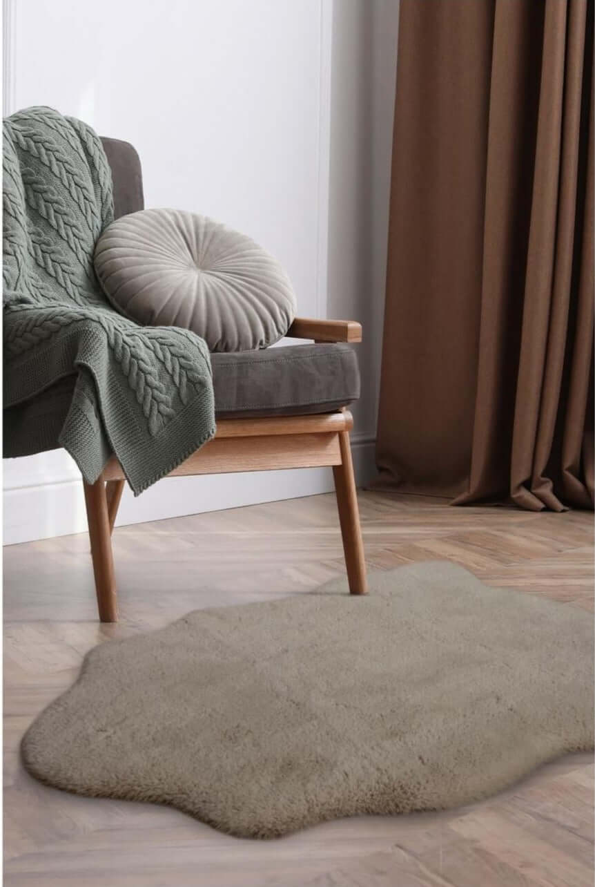 Luxury Natural Faux Fur Rug - Bargainia.com - 