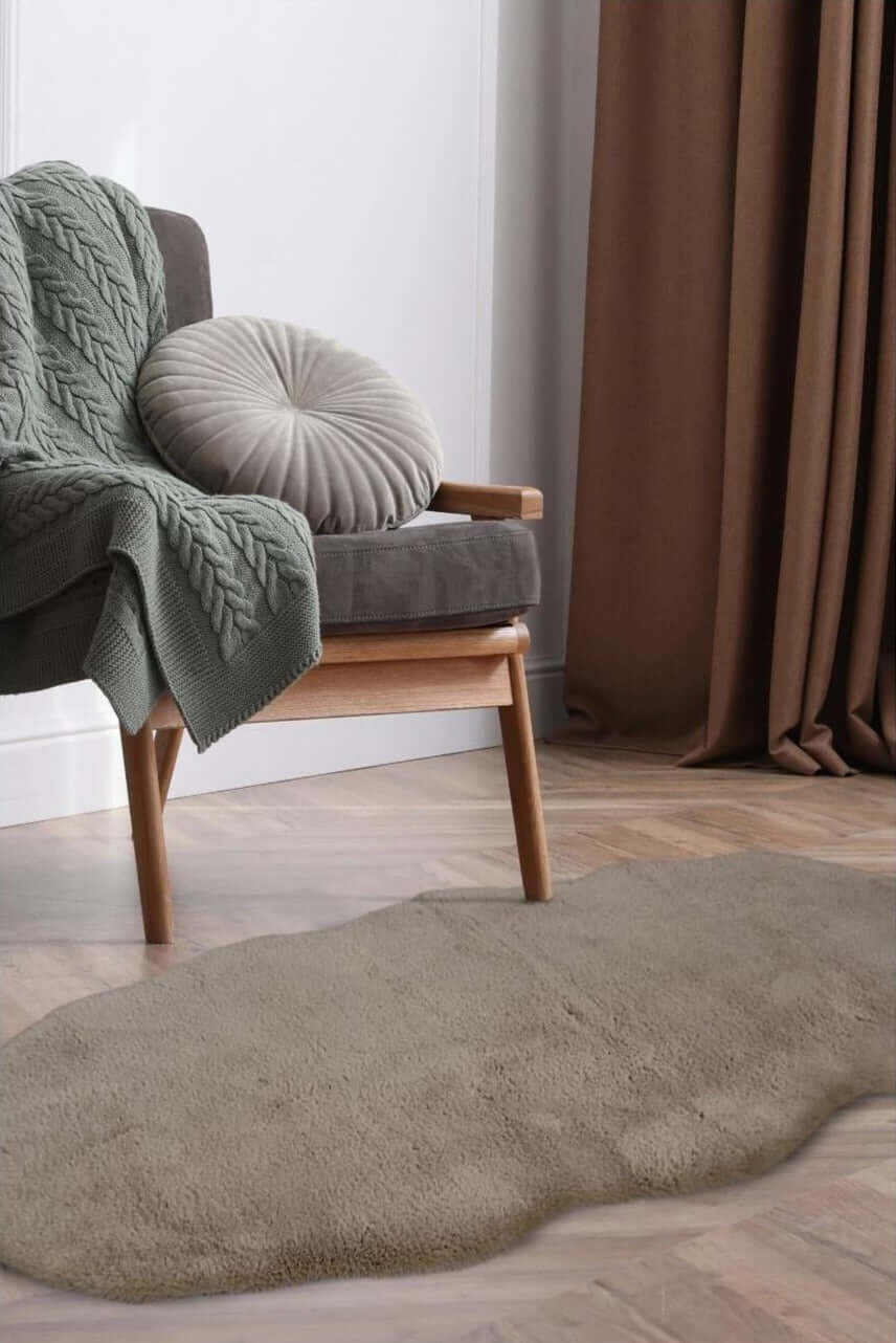 Luxury Natural Faux Fur Rug - Bargainia.com - 
