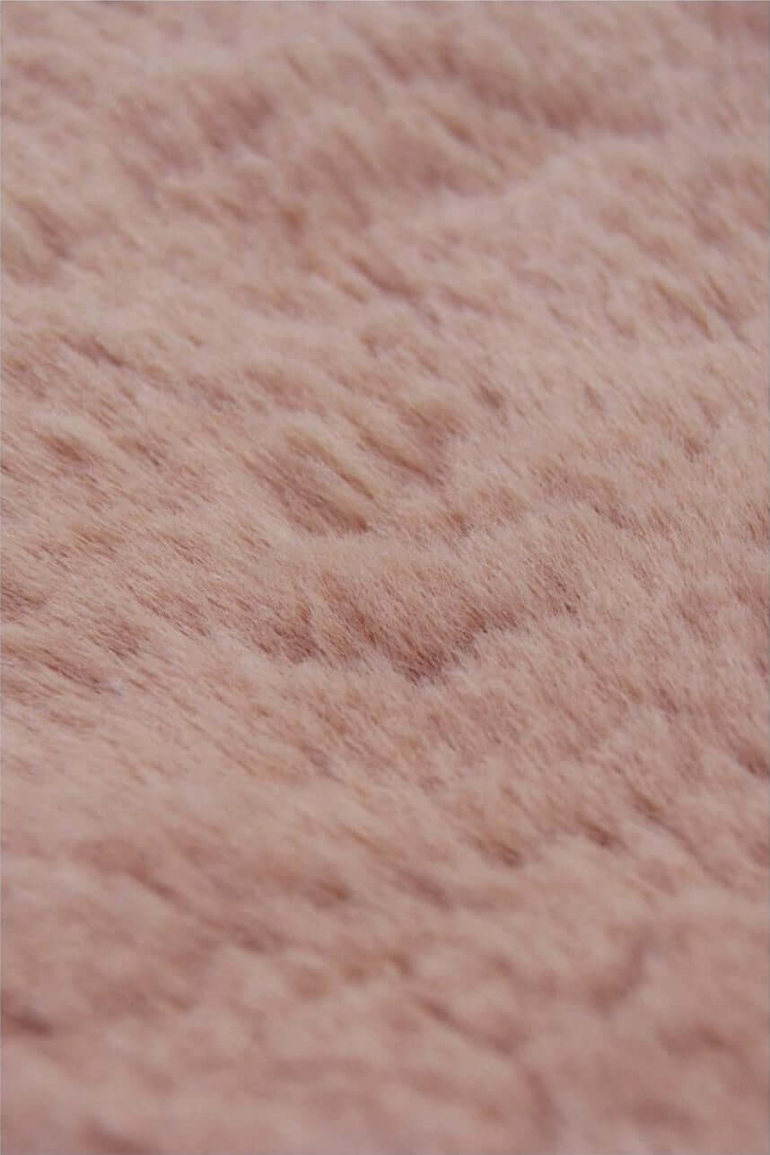 Luxury Pink Faux Fur Rug - Bargainia.com - 