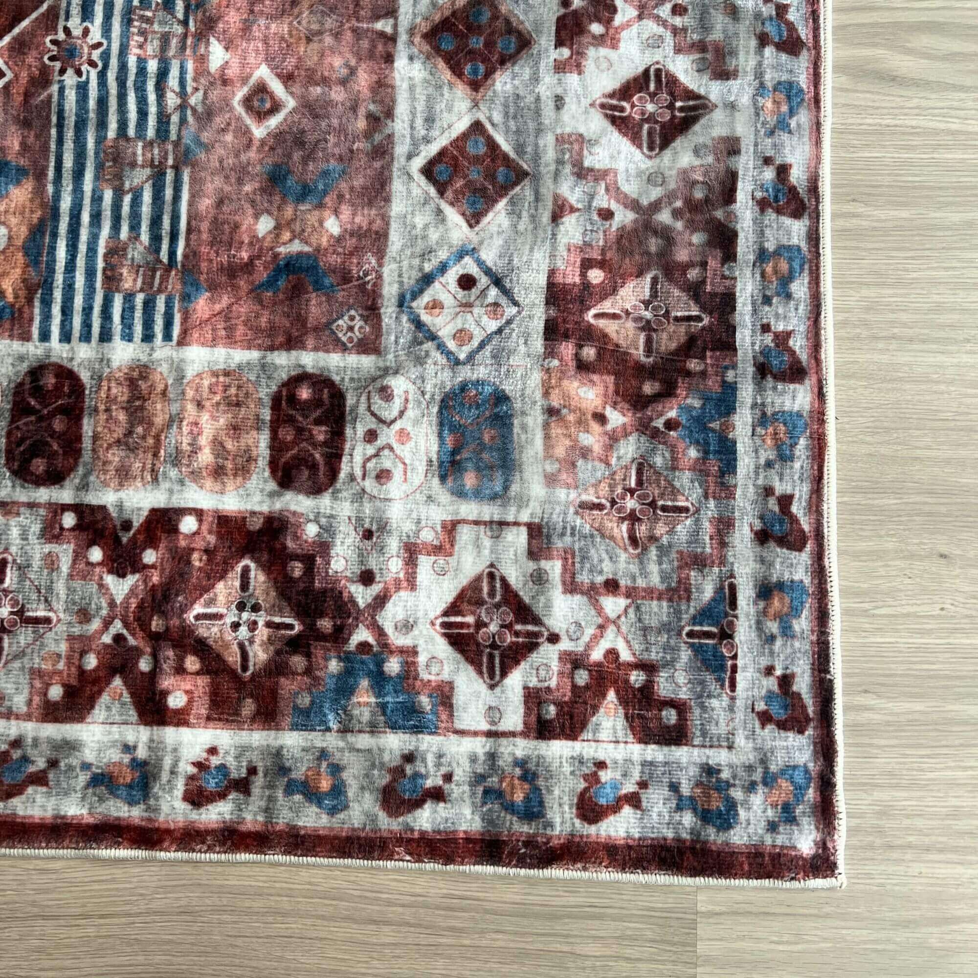 Madar Vintage Washable Rug - Bargainia.com - 5060912238545 - SIL001002
