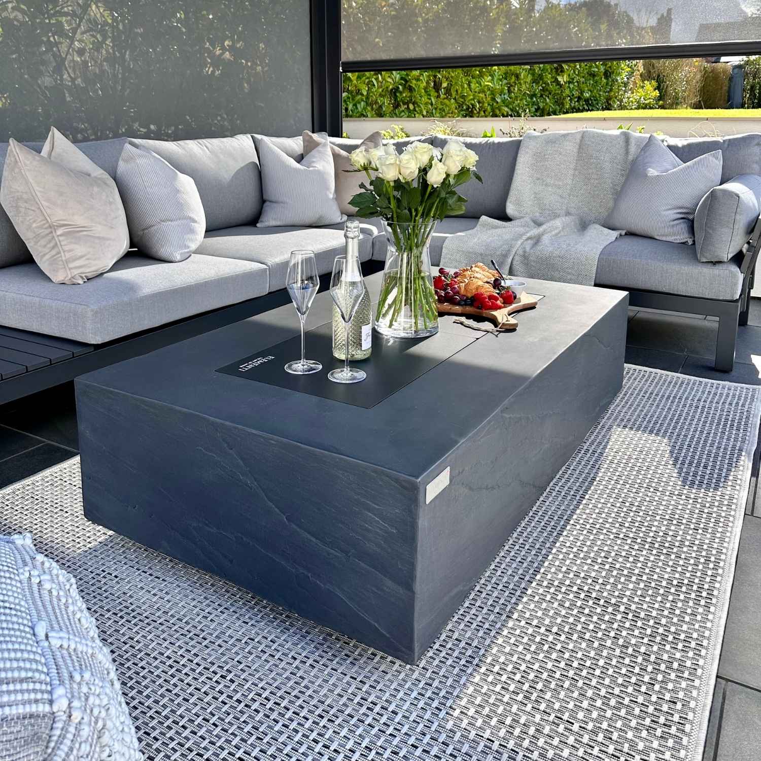 Magic Outdoor Rug Cream | 3610 - Bargainia.com - 