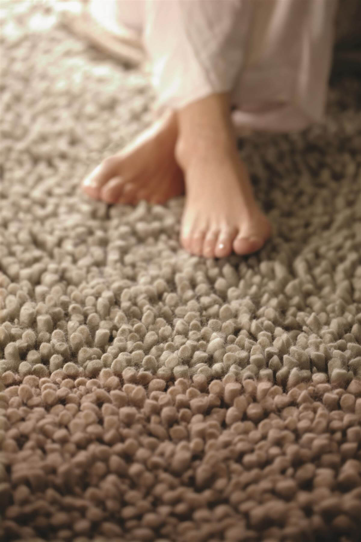 Maine Oyster Shaggy Pile Wool Rug - Bargainia.com - 